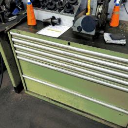 Pos. 26 Telescopic drawer cabinet