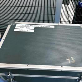 Pos. 43 Digital 3-point dial gauge