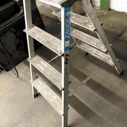 Pos. 64 Aluminium stepladder
