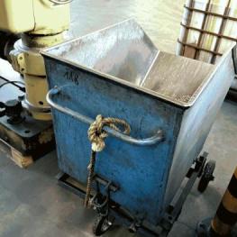 Pos. 118 Chip tipping container