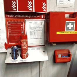 Pos. 145 First aid kit with fire evacuation station