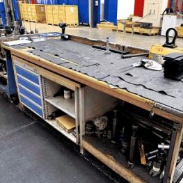 Pos. 151 Workbench combination