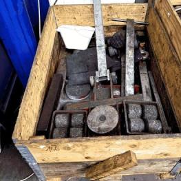 Pos. 166 Heavy-duty transport chassis