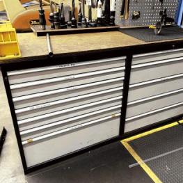 Pos. 210 Workbench combination