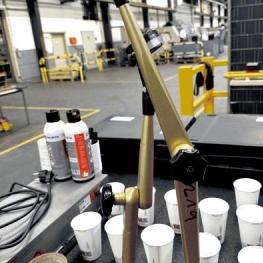 Pos. 219 2 magnetic clock holders