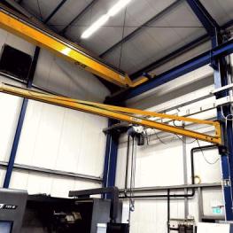 Pos. 300 Wall-mounted slewing crane