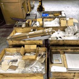 Pos. 374 Item: pallets