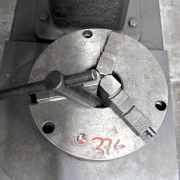 Pos. 376 3-jaw chuck