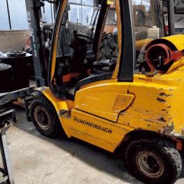 Pos. 433 Forklift