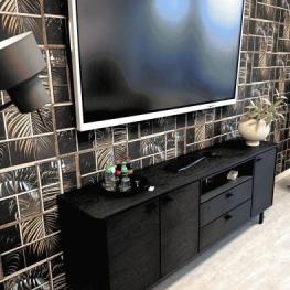 Pos. 513 Large screen/monitor