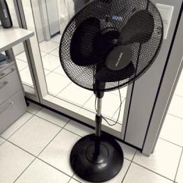 Pos. 558 Pedestal fan